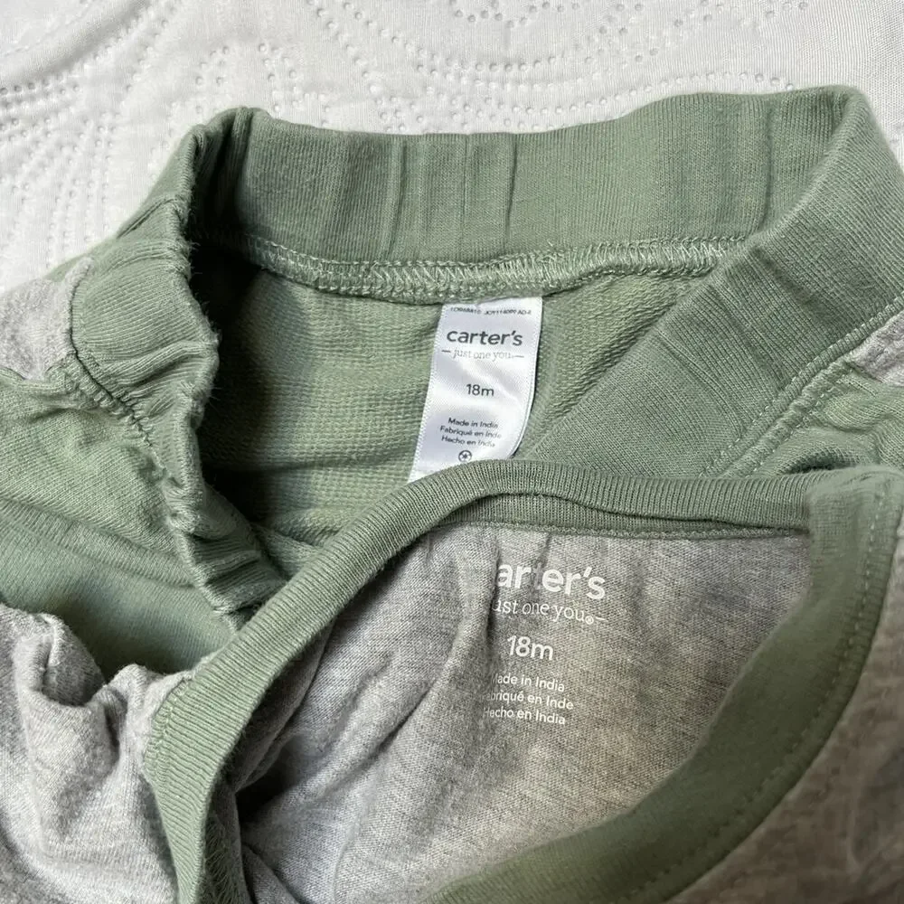 Carter's Two Piece Dinosaur Outfit Size 18m